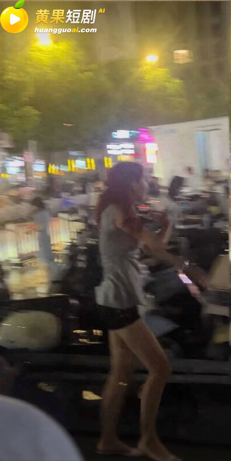 温州瑞安吾悦广场红发 6
