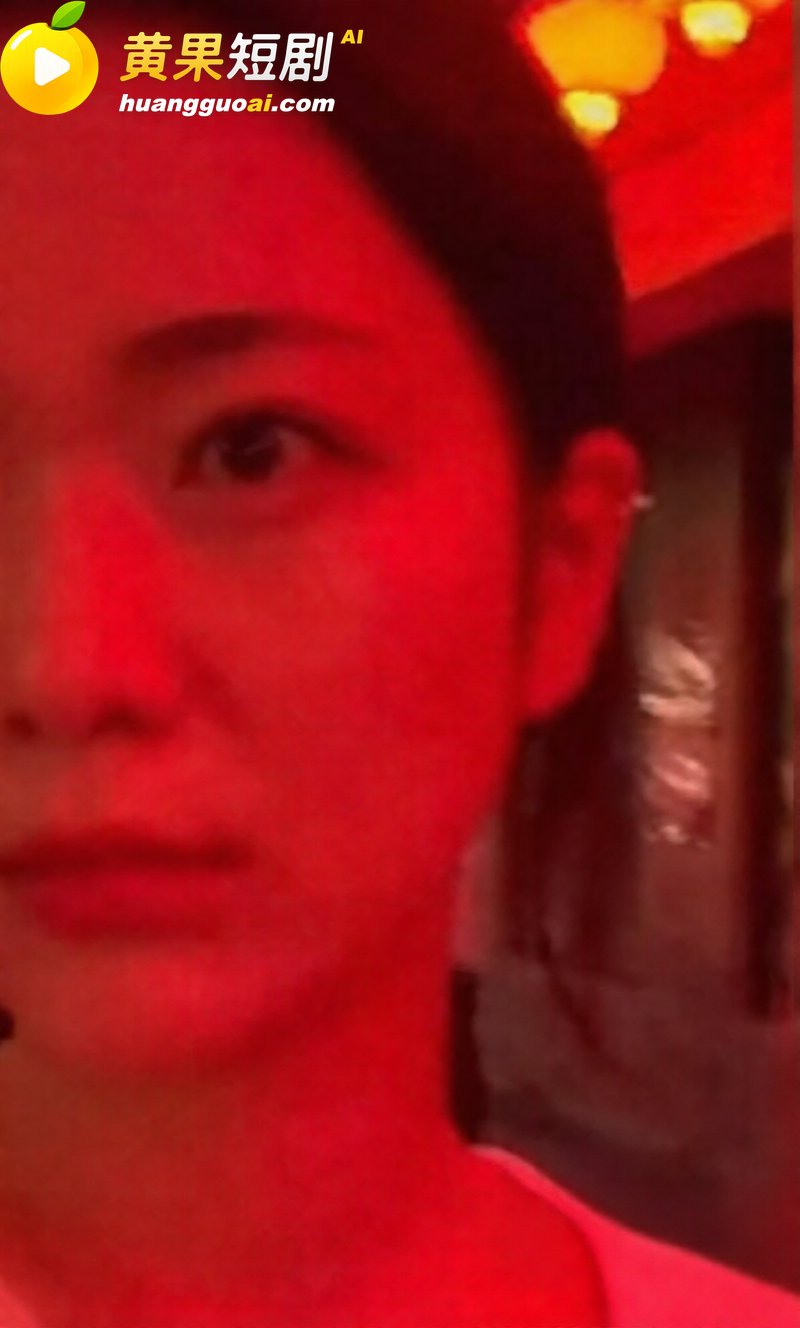 徐州女民警陈祝疑 与 8