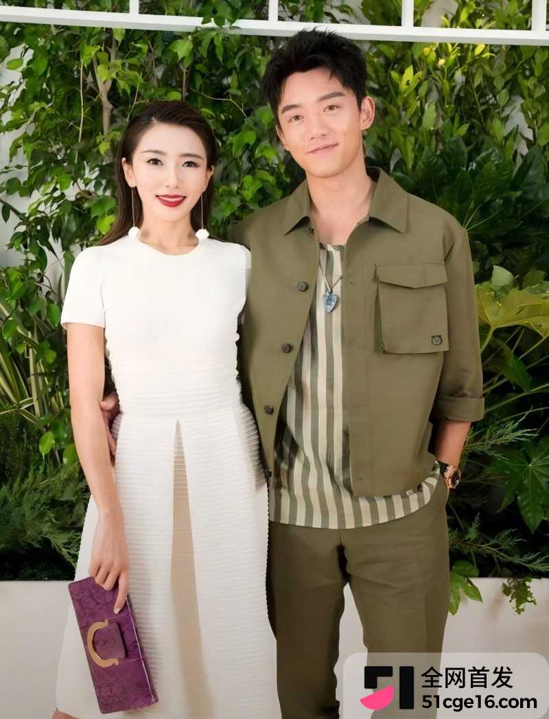 郑恺前任 程晓玥 时 24