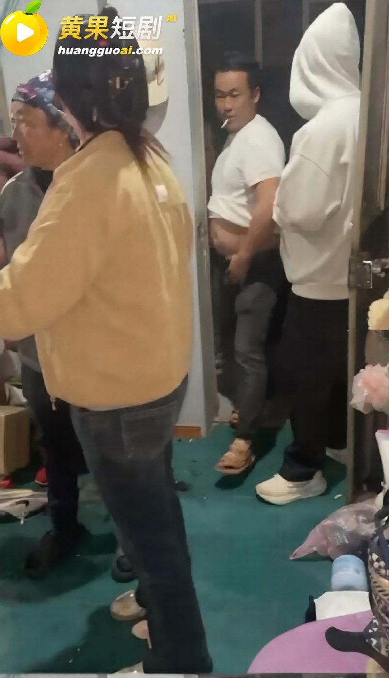 藏族炸裂抓奸现场 小 5