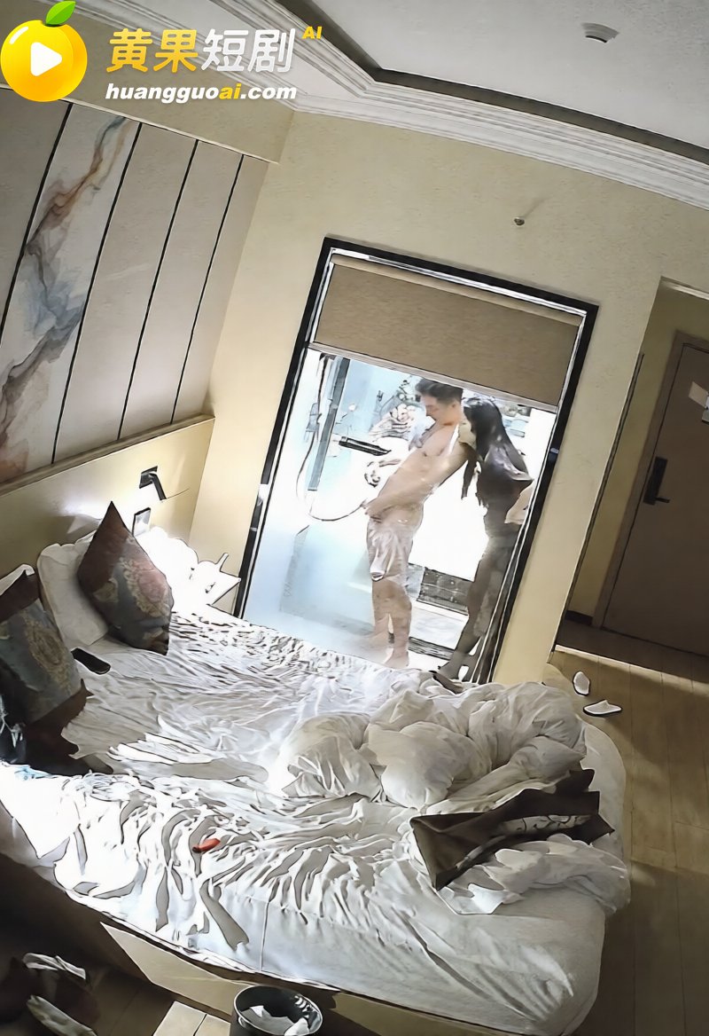 钟点房偷拍绝美少妇出 7