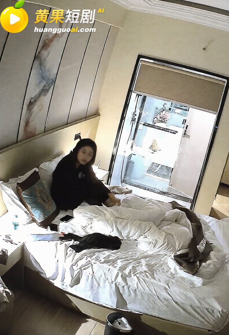 钟点房偷拍绝美少妇出 9