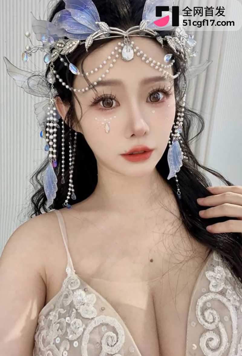 极品高颜值蜜桃臀演员李凯诗不雅视频流出3拷贝
