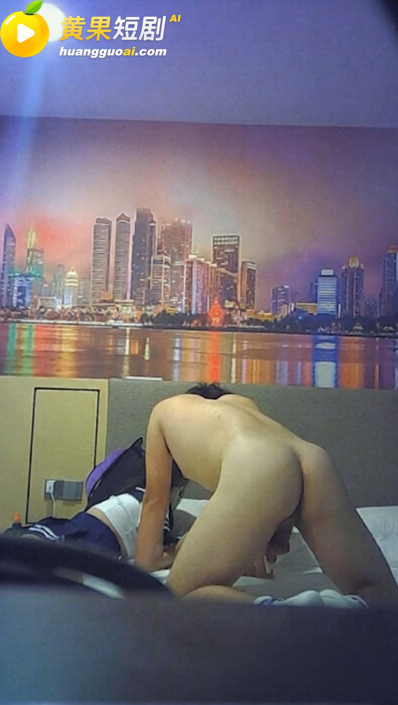 佛山工商学院罗文茹 10